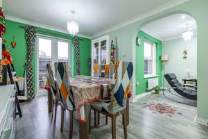 Dining Room- click for photo gallery